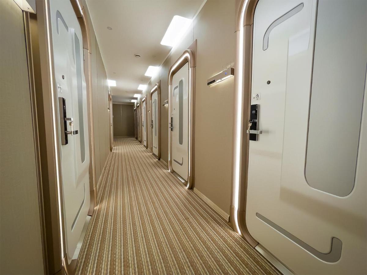 Caps Lock Future Hotel อัสตานา ภายนอก รูปภาพ
